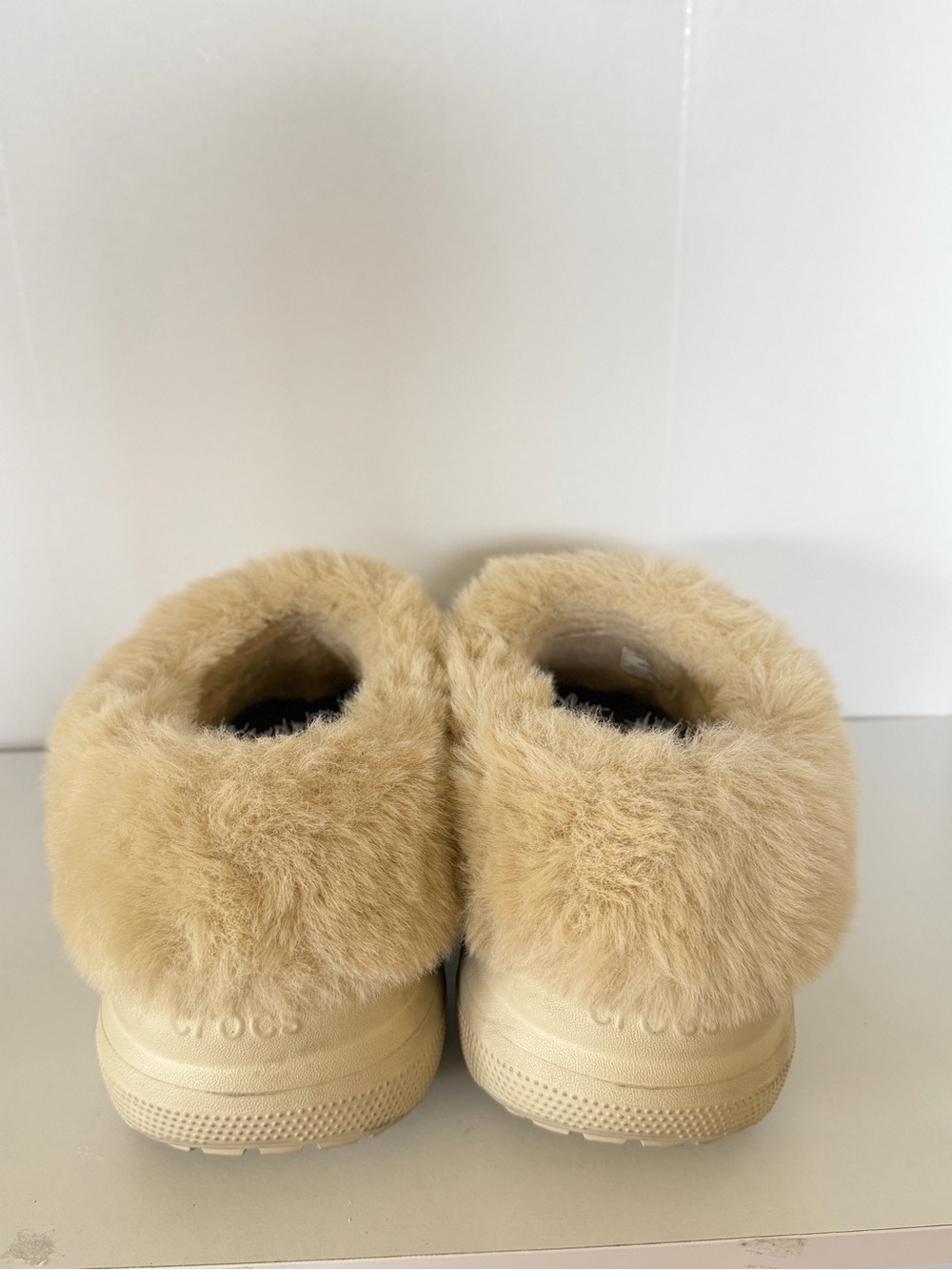 Crocs Unisex Furever Crush Clog - Bone Size Women’s 8 - Picture 6 of 10
